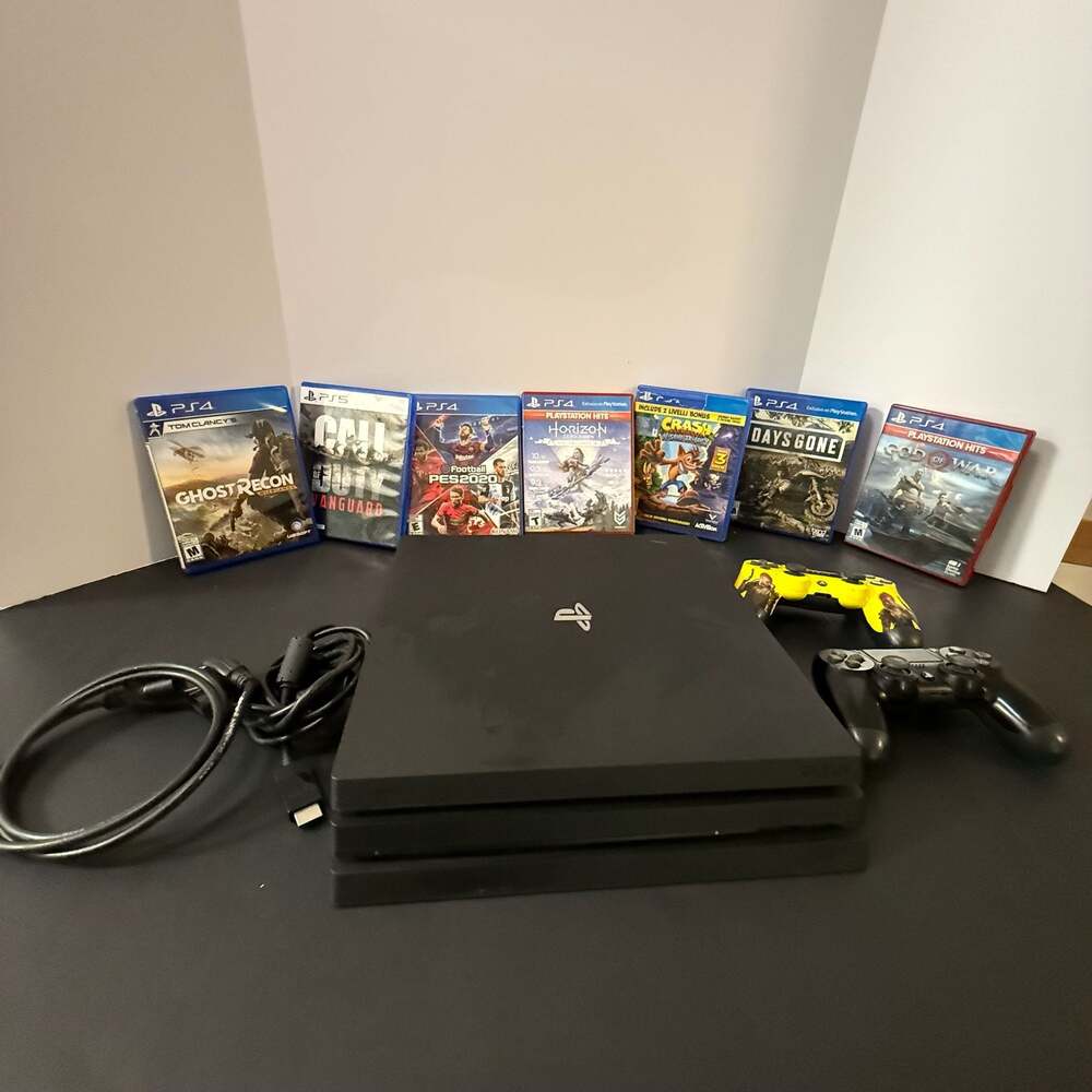 Sony PlayStation CUH-7015B 4 Pro 1TB Console Bundle. Working - READ DESCRIPTION